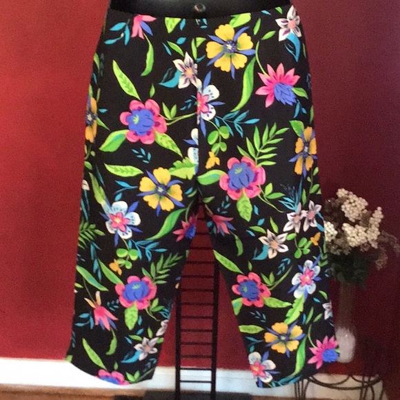 SLB 100% SILK FLORAL CAPRI SIZE 10 - Picture 3 of 4